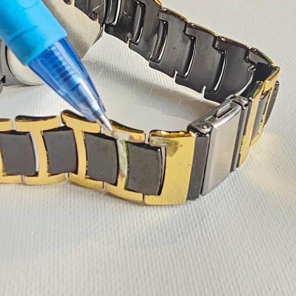 Orlando Black Gold Tone Quartz Analog Watch with Link Band 7.25" Wrist - Picture 10 of 16